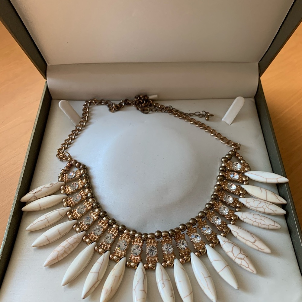 Necklace - Picture 3 of 4